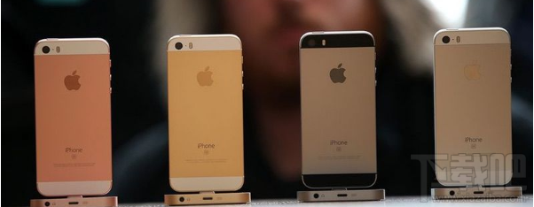 iPhone SE2：双面玻璃 明年3月发布