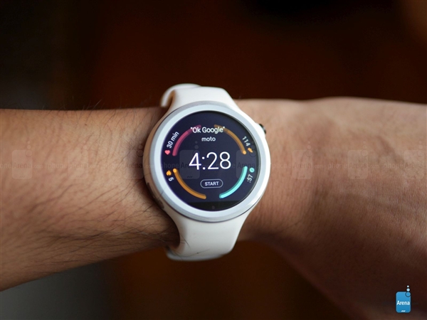 近2000元 Moto 360运动版上手图赏