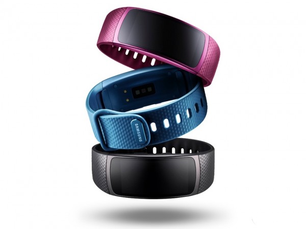 三星Gear Fit 2运动手环发布 售价约合人民币1100元