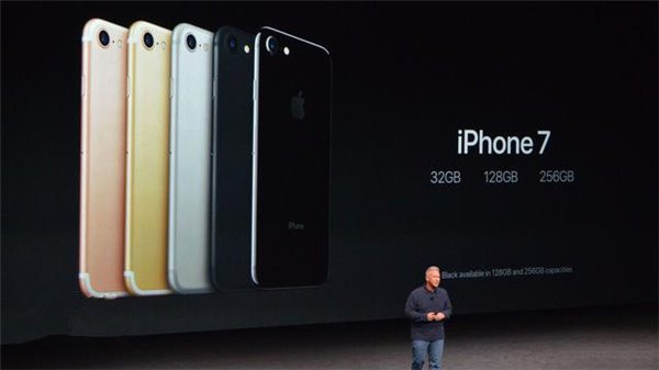 苹果手机iPhone7今日开启预定：国行运营商渠道备货量曝光