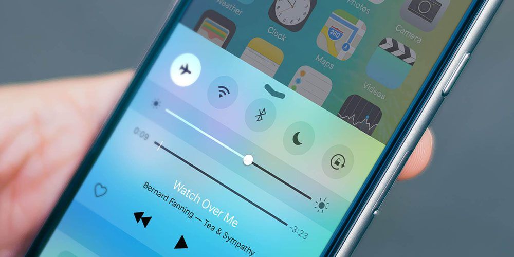 iPhone7关闭飞行模式后变无服务？苹果正在努力解决
