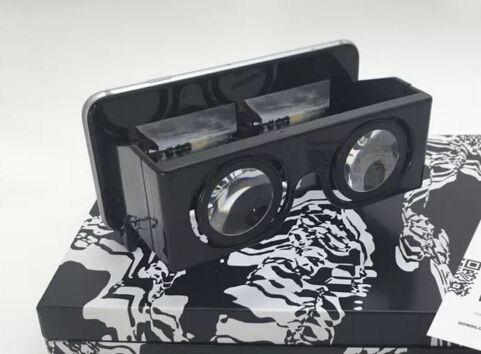 iPhone专属的VR: 这款设备能将所有图像3D化