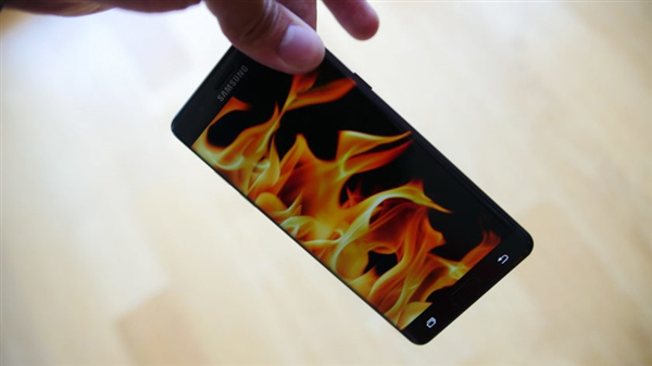 三星停售Note 7！苹果回应：加强iPhone质量把关