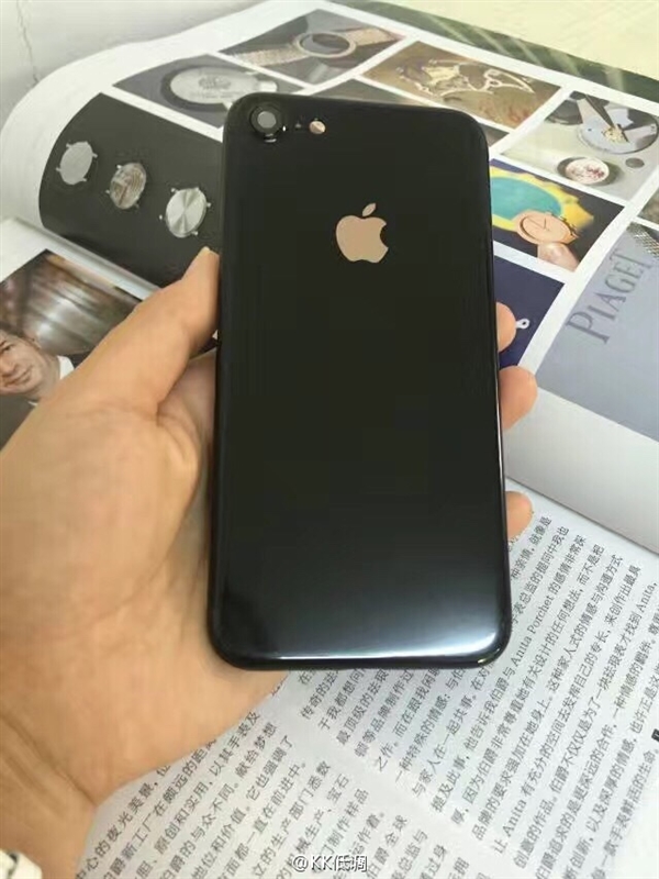 充满黑科技的华强北：百十块iPhone6爆改成亮黑iPhone7