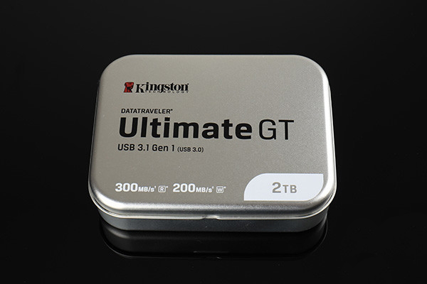 国民老公同款！价值15888元金士顿2TB U盘体验：残暴！