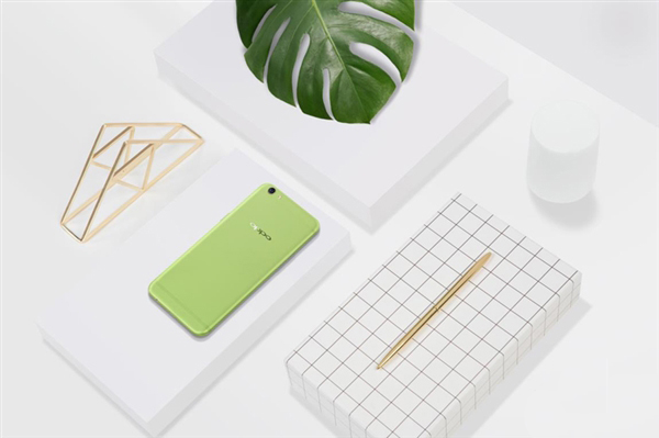 全新OPPO R11旗舰手机首曝光：处理器出色