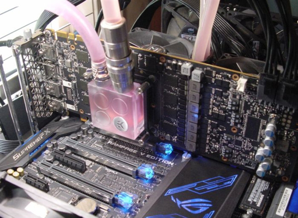 NVIDIA新卡皇TITAN Xp性能爆表：跑分全球第一