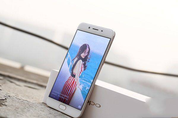 美图M8和OPPOR9s哪个好？OPPOR9s和美图M8区别对比