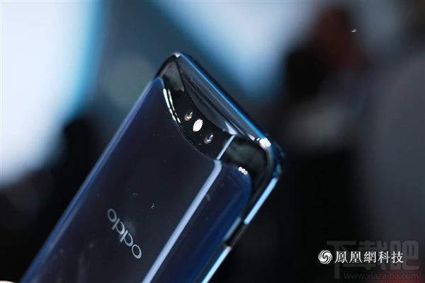 OPPO FindX图片来了，现场图赏 正反无孔+93%屏占比