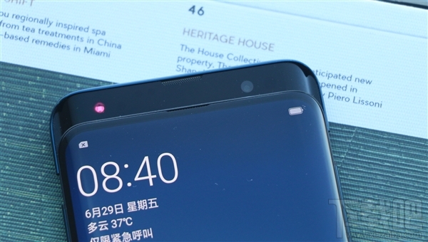 OPPO FindX好不好看，FindX和iPhoneX外观对比