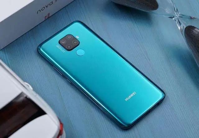 荣耀play4tpro和华为Nova5iPro那款好？荣耀play4tpro和华为Nova5iPro对比介绍